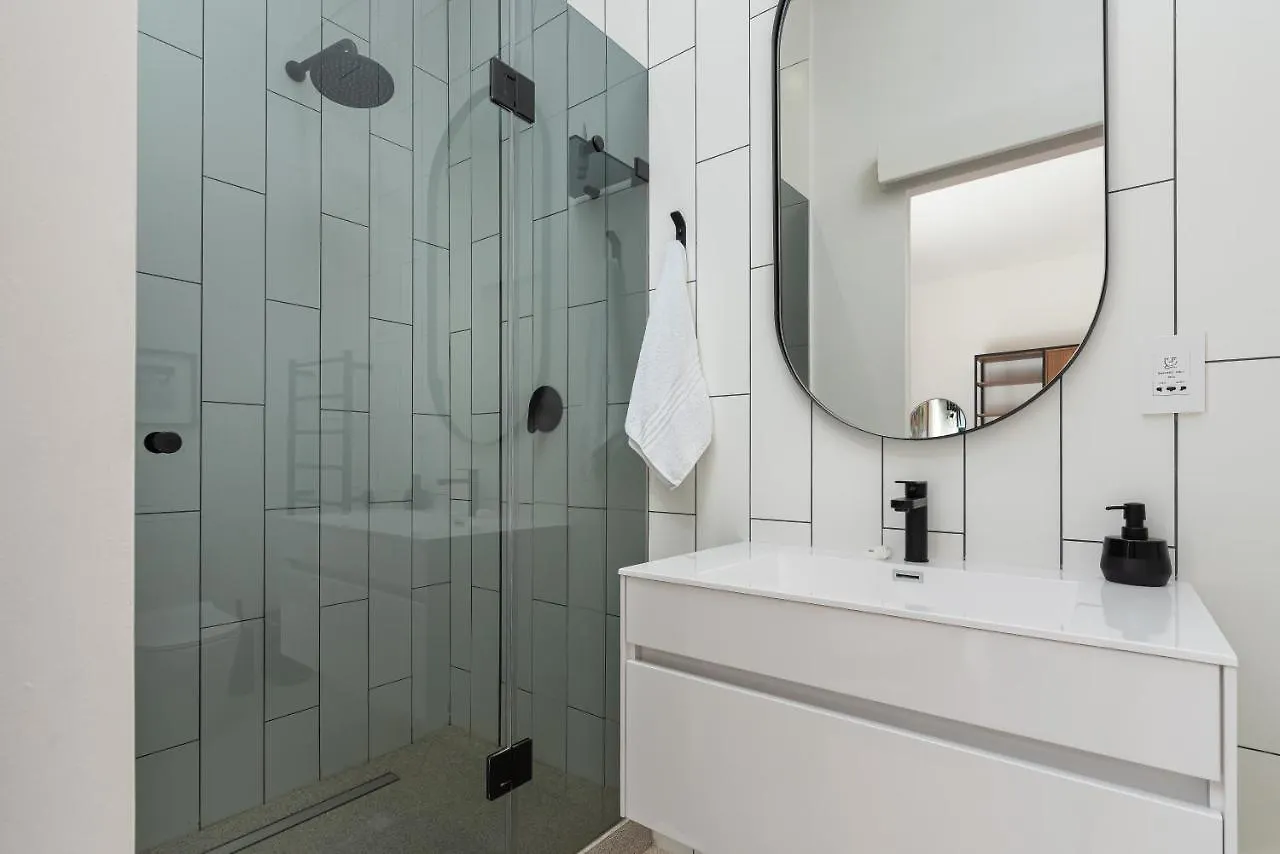 Modern Apartment In De Waterkant L Private Rooftop Cape Town South Africa